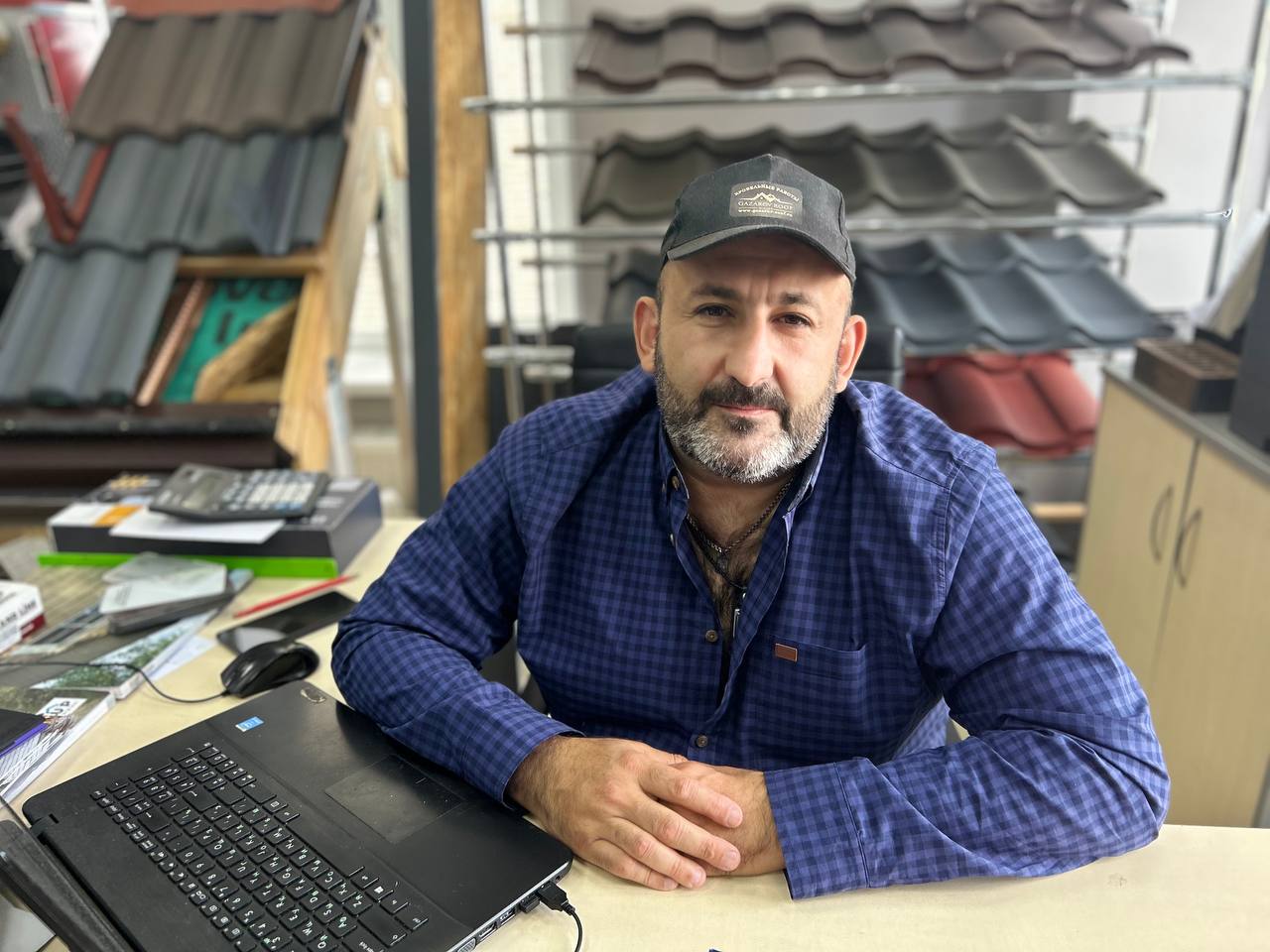 Руководитель Артем Газаров